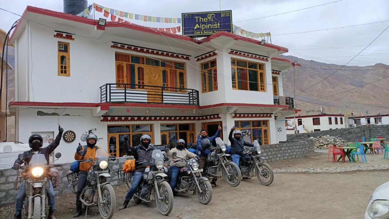 The Alpinist Cafe And Retreat 호텔 카자 외부 사진